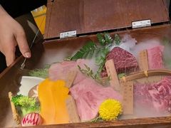 -山川小町·极番烧肉(新地假日广场店)