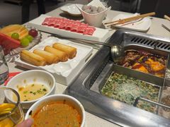 -海底捞火锅鲜切牛肉主题店(长寿路店)
