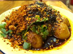 虎皮鹌鹑蛋-拈签一笑黄牛肉辣卤串串