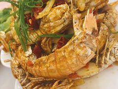 -覃记海鲜美食餐厅