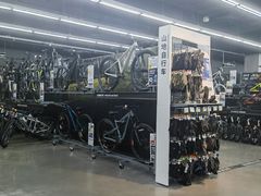-迪卡侬(越秀公园店)