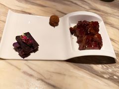 荔枝木烧叉烧-广州花园酒店荔湾亭·地道点心·粤式饮茶
