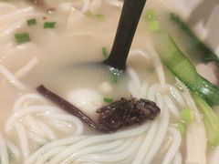 -蒙自源米线大王(南山大新商业街店)