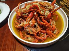 -茸梅路右拐龙虾-农家菜(松江店)
