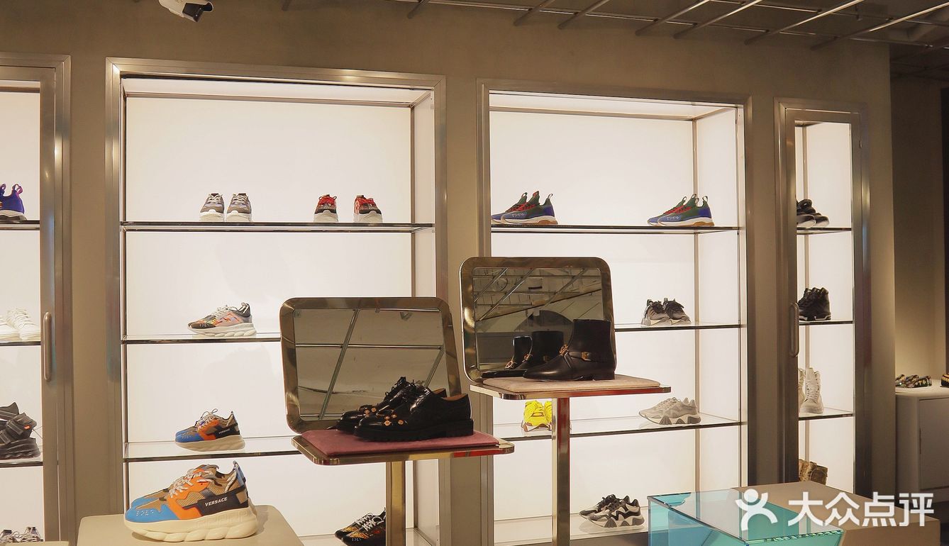 薅羊毛啦！上海k11特卖，超多奢侈品2~4折