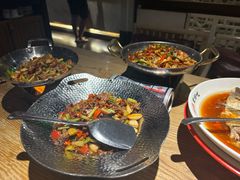 -湘阁里辣(沙井华润万家店)