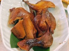 渔娘秘制熏鸽子-渔娘渔家丹东海鲜(东直门店)