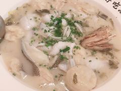 -江渔儿酸菜鱼(奥园广场金发购物中心店)