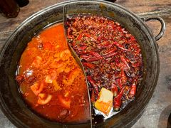 -周小明火锅(黑金冠社区店)