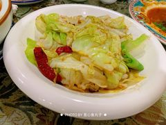 爆炒卷心菜-新疆食府(华龙店)