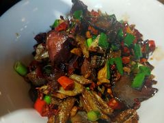 手撕鱼炒腊牛肉-田趣园长沙菜(天安云谷店)