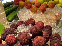 -涨巢·潮玩水疗局