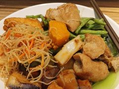 -感恩心素食馆(百世广场店)