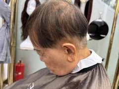 -LAQUEEN 时尚健康假发(万象城总店)