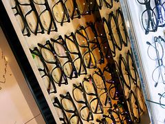 -潘多拉眼镜·蔡司依视路明月(潘家园店)