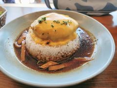 芝士牛肉汉堡咖喱饭-红小满休闲餐厅(十全街店)