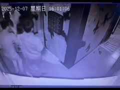 -荒岛实景沉浸密室(江汉路1店)