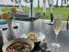 -三亚亚龙湾瑞吉度假酒店