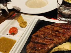 -食间牛排(重庆路万达店)