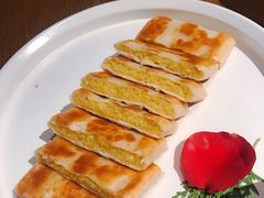 大黄黏米饼-奉天小馆·非遗东北菜(沈阳万象城店)