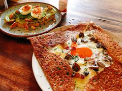 鸡蛋蘑菇熏肉荞麦可丽饼-RAC BAR(安福路店)