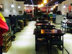 大堂-广味鲜潮汕牛肉火锅(延安三路店)
