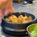 大咬烤肉满足感-闻老头菊花碳烤肉
