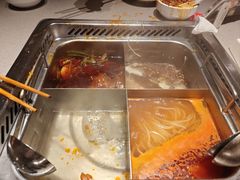 -海底捞火锅(银泰中心店)