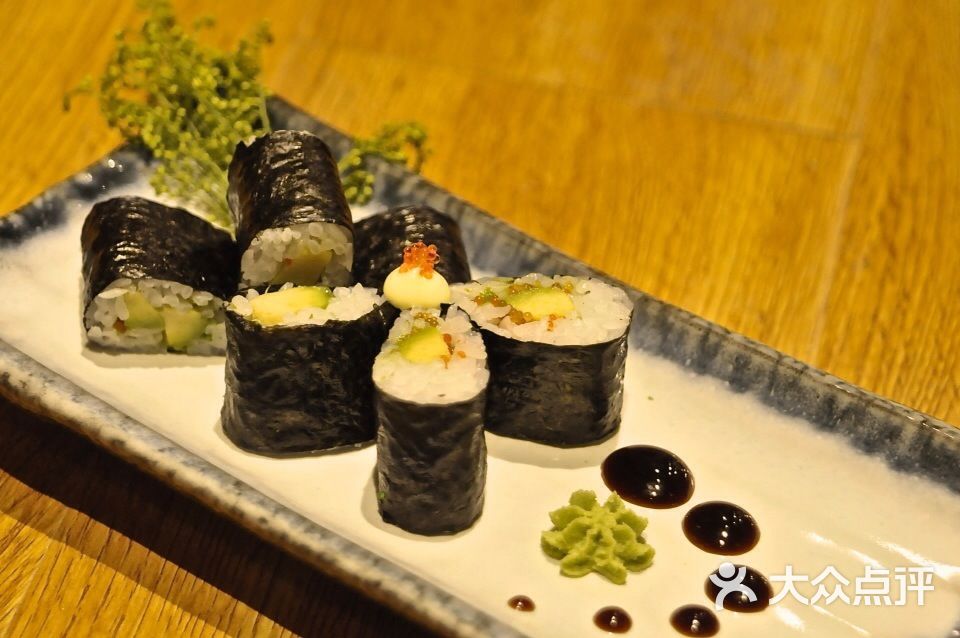 九丁目日本料理牛油果小卷图片-北京日本料理-大众点评网