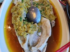 招牌湘西鱼头王-望湘园·湖南菜(宏伊店)