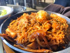 炒年糕-姜虎东白丁烤肉(恒隆广场店)