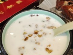 -蝴蝶里·粤菜·点心(龙湖天街&滨江店)