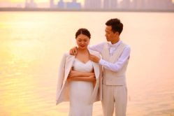 -蒙太奇婚纱摄影(万达店)