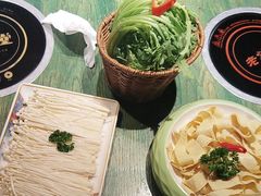 -老灶堂文创火锅(文艺路店)