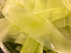 莴笋片-邓莽子老火锅(中兴路总店)