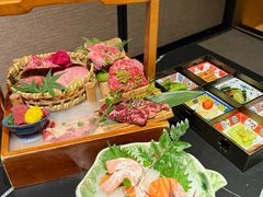 -山川小町·极番烧肉(新地假日广场店)