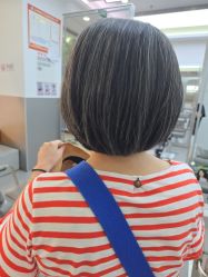 -首脑美发沙龙