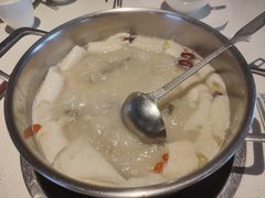 -煲王粤菜餐厅(中侨中心店)