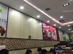 大堂-杨国福麻辣烫(龙阳广场店)