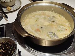 -喃喃椰·糟粕醋·椰子鸡火锅(七堡花园店)