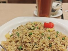 菠萝牛肉炒饭-佰搭果·广式茶餐厅(西华路店)