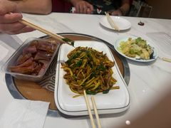-钟记陕南菜·煎锅鱼(红专南路店)