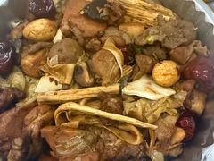 -风光老灶麻辣香锅(大成路翠微百货店)