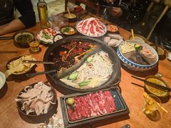 -周小明火锅(黑金冠社区店)