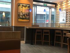 -The Habit Burger Grill 哈比特汉堡(复兴soho店)