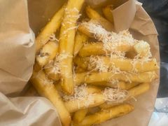 -LES ELITES 英集荟(南京西路店)