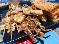 -八月美食小馆(银泰城总店)
