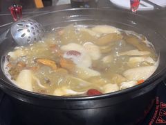 -野菌皇海景野生菌火锅(滨海大道店)