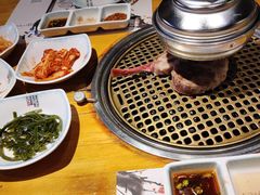 -唯成•韩国炭火烤肉 유성고기