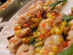 -上海龙之梦万丽酒店